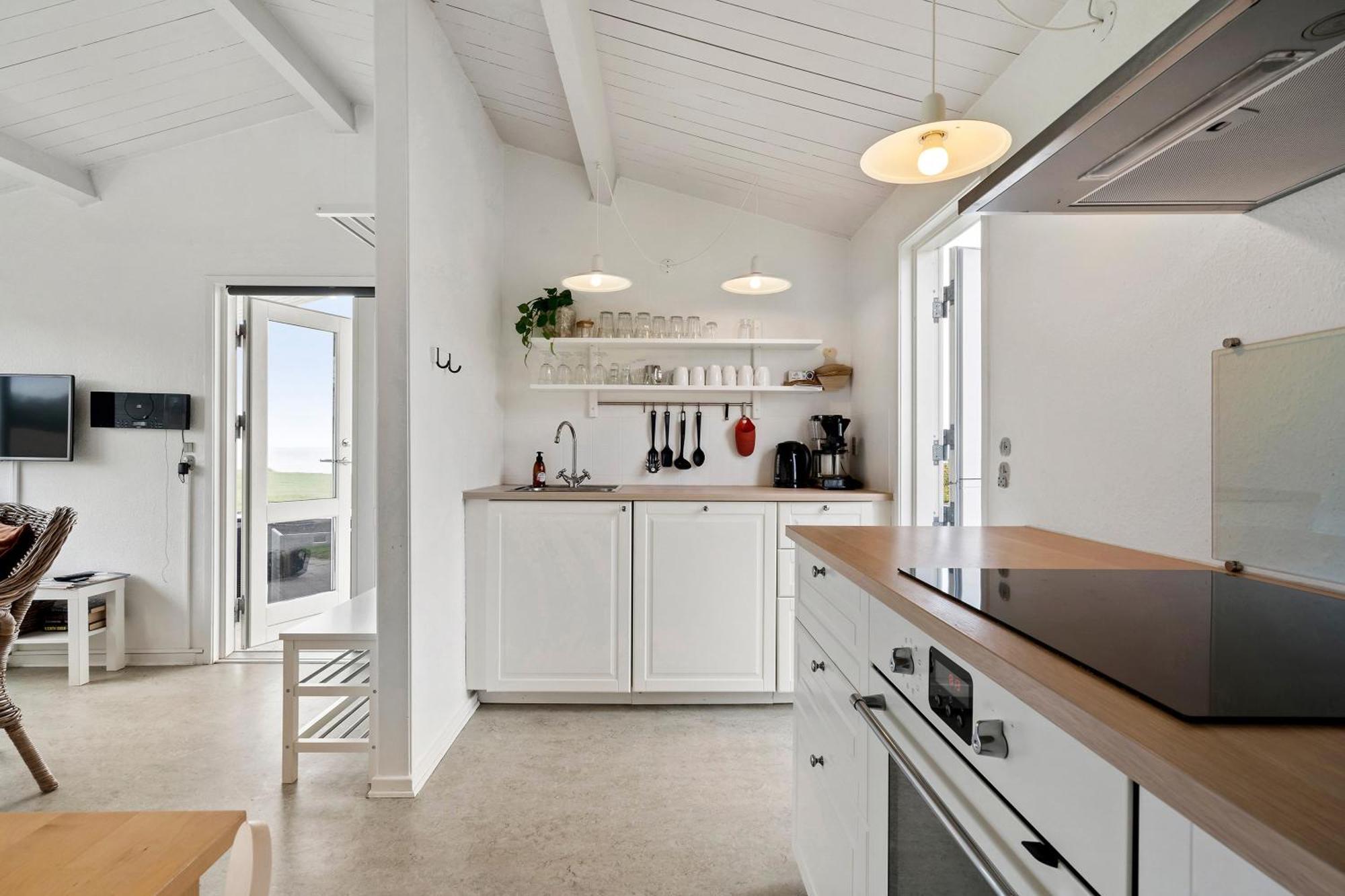 Immaculate 2-Bed House At The Beach 12H Brenderup 외부 사진