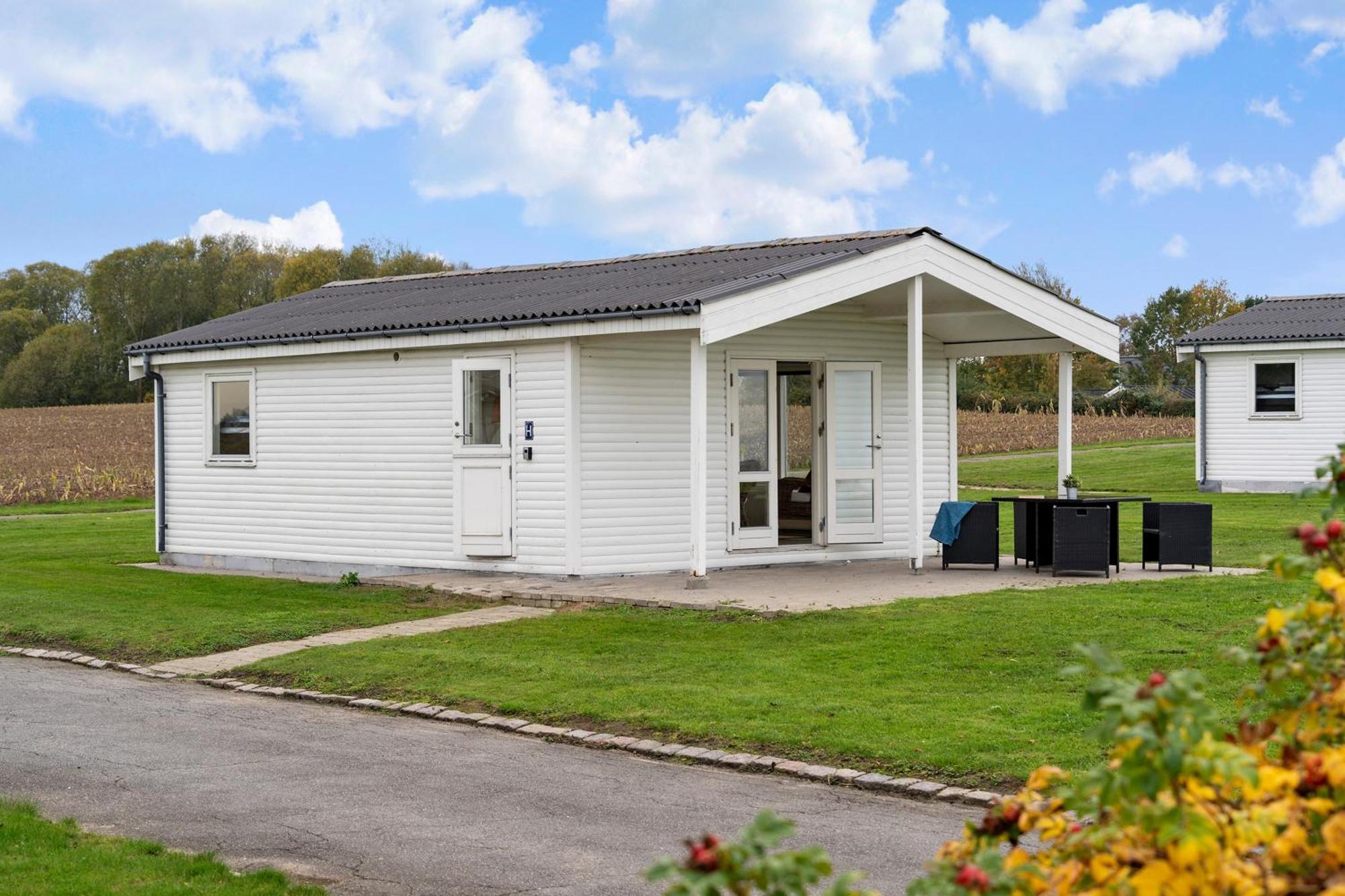 Immaculate 2-Bed House At The Beach 12H Brenderup 외부 사진